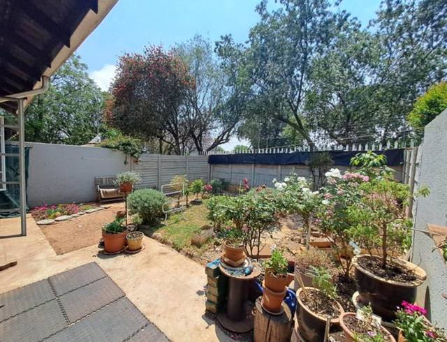 2 BEDROOM SIMPLEX FOR SALE IN KLOPPERPARK